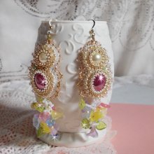 BO Envolée Fleurie embroidered with Lucite flowers, resin cabochons, round flattened seed beads and 14K Gold Filled ear hooks